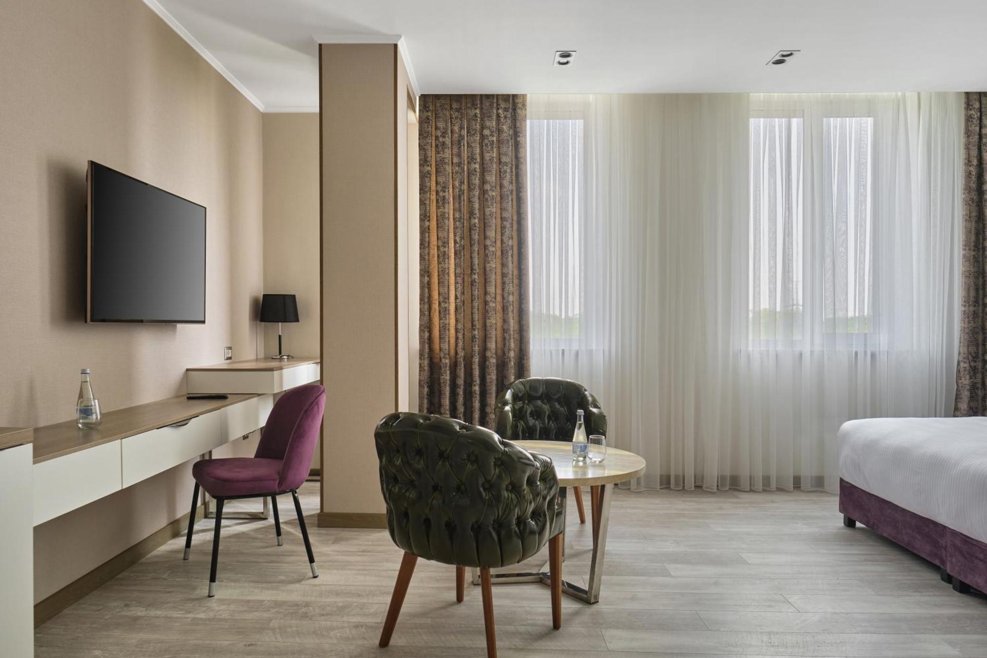 Panarams Tashkent Hotel, A Member Of Radisson Individuals 外观 照片