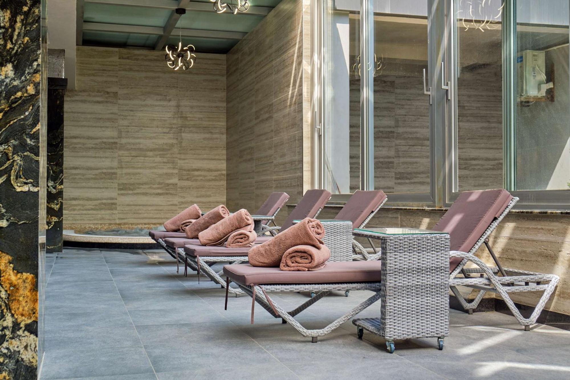 Panarams Tashkent Hotel, A Member Of Radisson Individuals 外观 照片