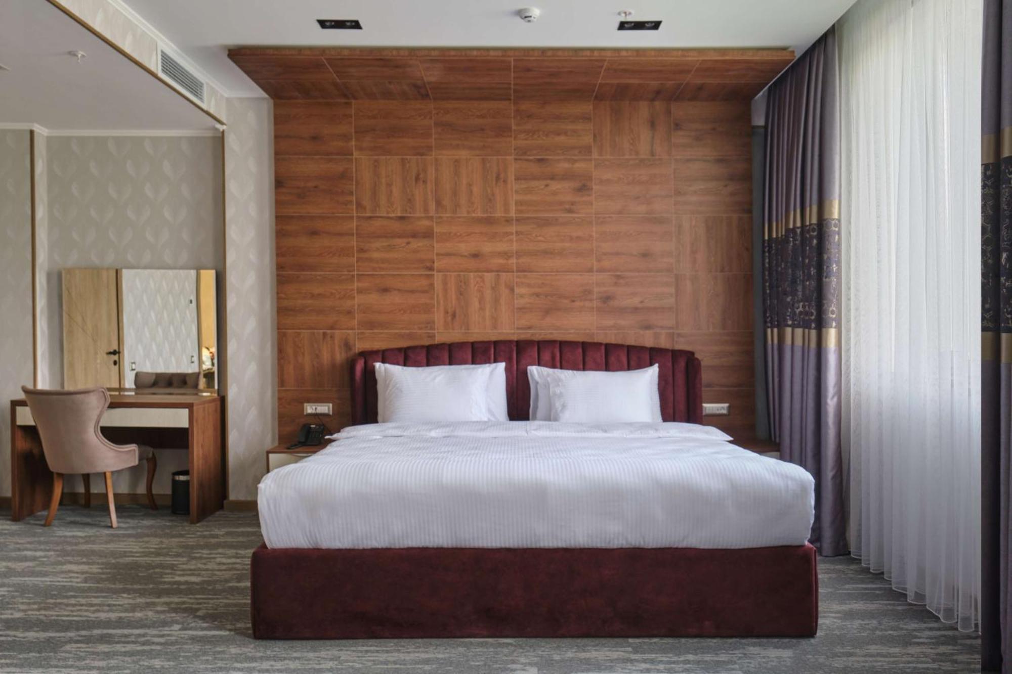 Panarams Tashkent Hotel, A Member Of Radisson Individuals 外观 照片