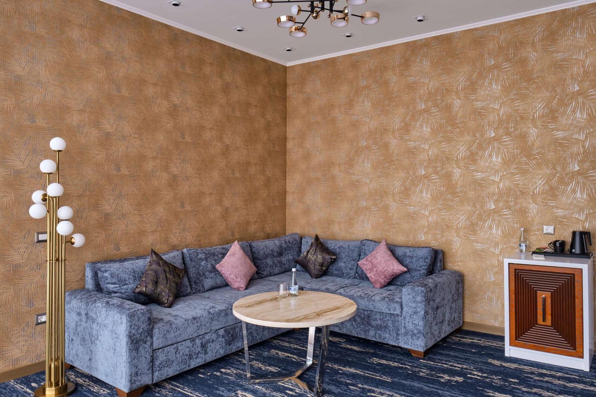 Panarams Tashkent Hotel, A Member Of Radisson Individuals 外观 照片